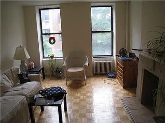 Rented by Living New York | media 23