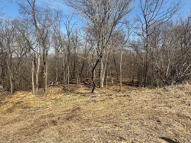 1st image of 328 Limestone Rd