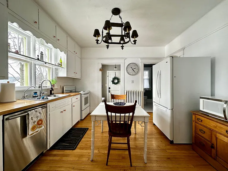 610 Jefferson St — Photo 20