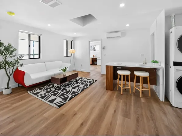 6066 Cashio St #1/2, Los Angeles, CA 90035