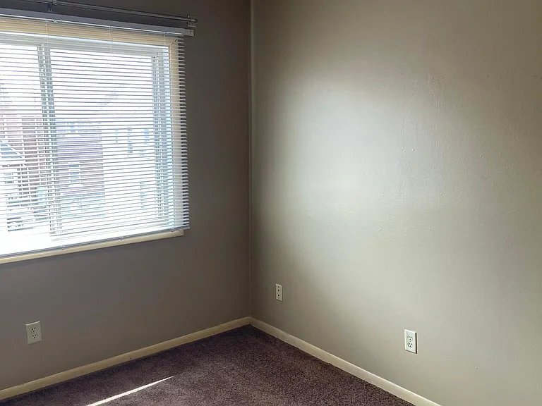 411 E Market St #304A — Photo 7