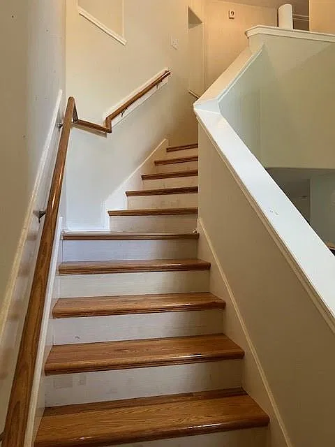 4 bed, 3.0 bath, 2210 sqft, $2,150 — Photo 4