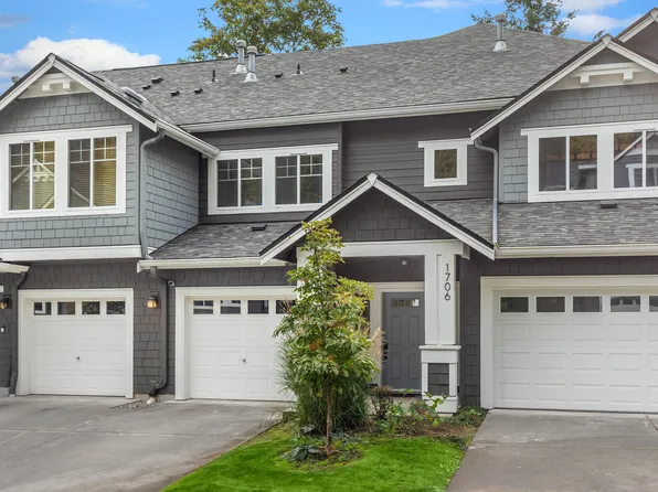 5589 Lakemont Blvd SE, Bellevue, WA