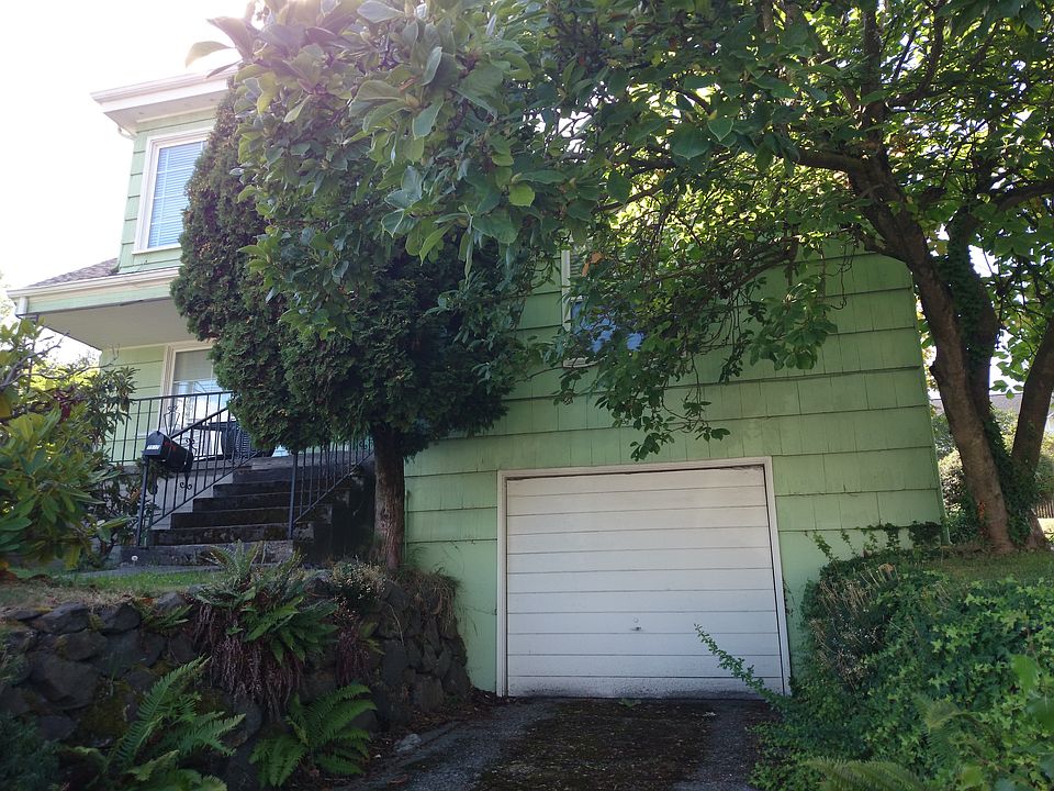 2nd image of 7517 35th Ave NE