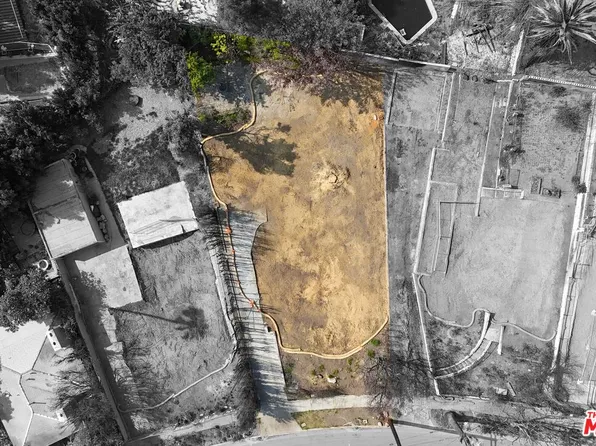 15007 McKendree Ave, Pacific Palisades, CA 90272