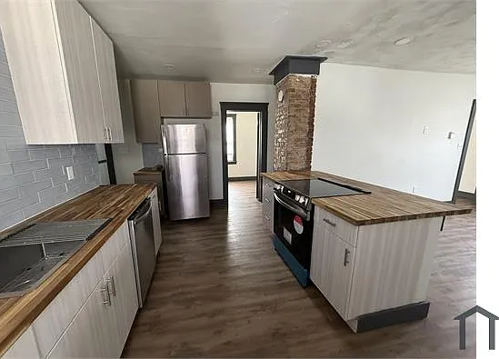2 bed, $1,150 — Photo 4