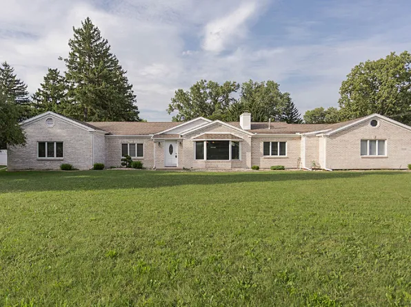 Scarsborough Dr, Toledo, OH 43615