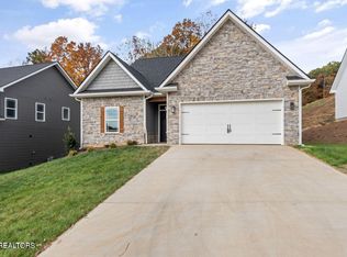 12649 Myrtle Ridge Ln, Knoxville, TN 37932