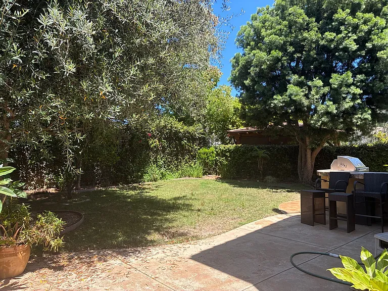 585 Mindenvale Ct — Photo 20