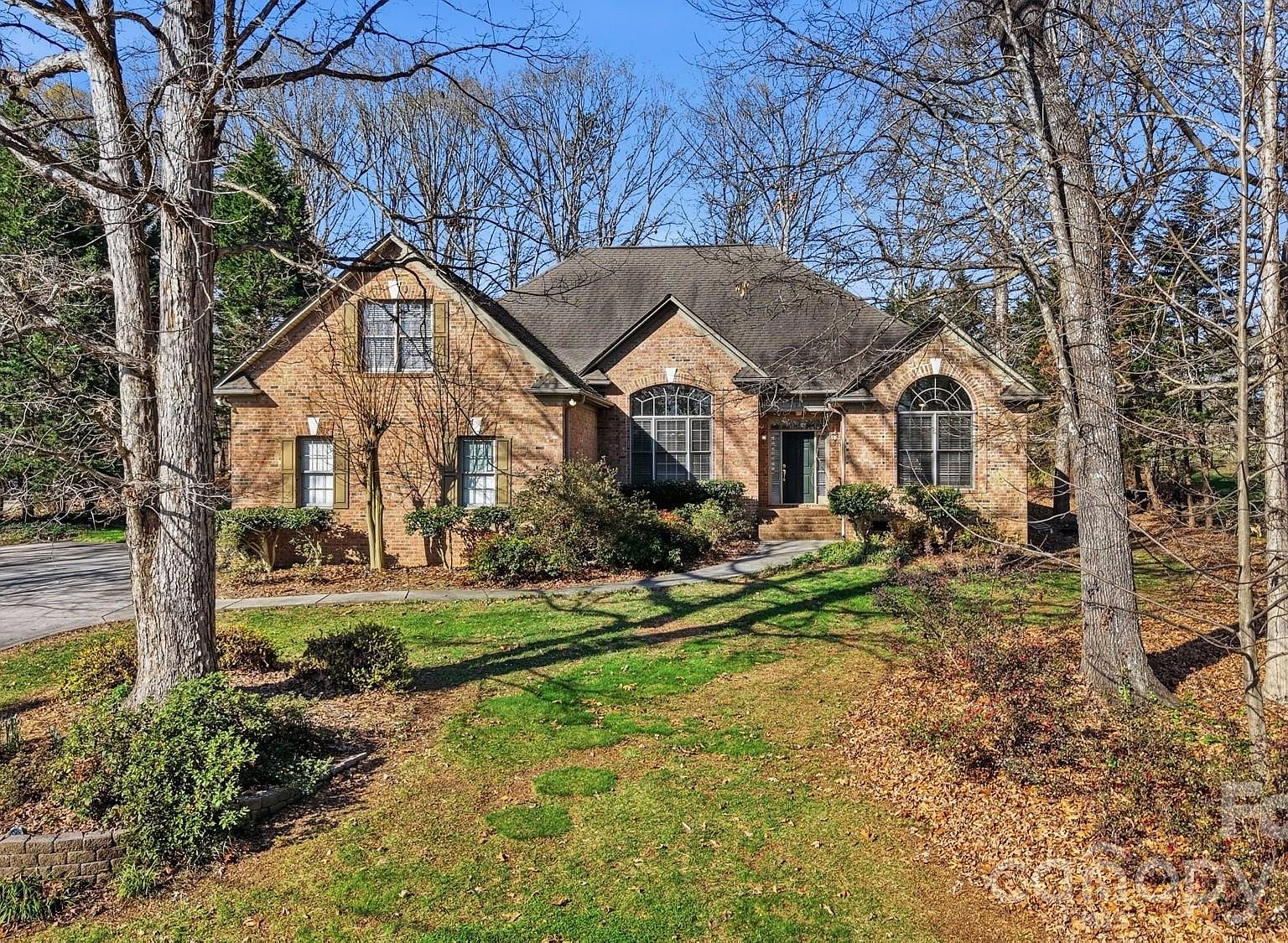 3101 Three Wood Dr
