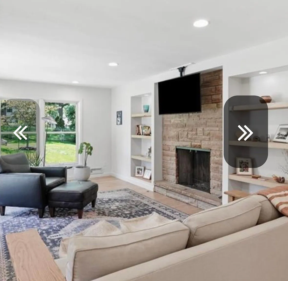 Modern Ranch Home in Kansas' Best Neighborhood — Photo 2