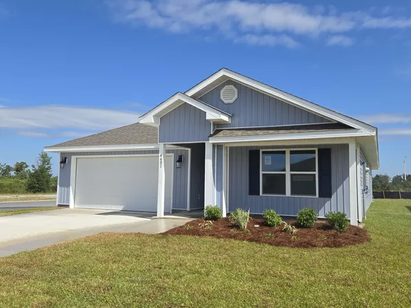 4401 Riparian Ln, Panama City, FL 32404