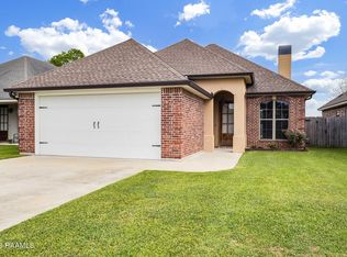 128 Rue Village Rd, Maurice, LA 70555