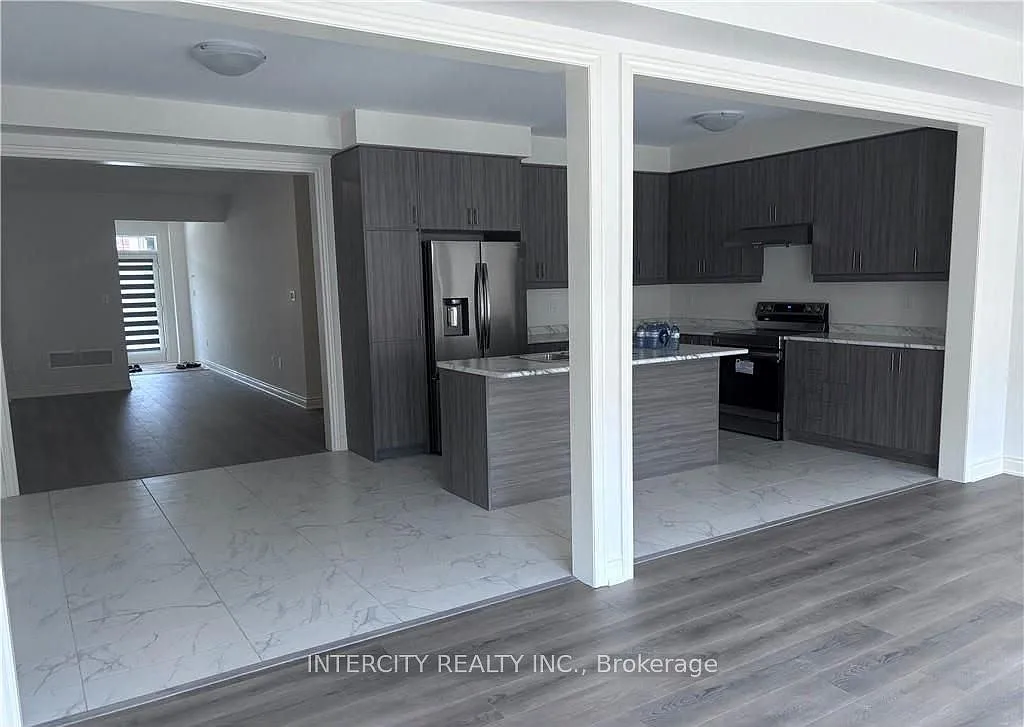 4 bed, $2,800 — Photo 4