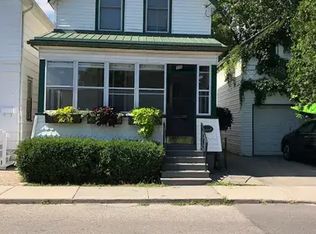 112 Water St W, Brockville, ON K6V3L9