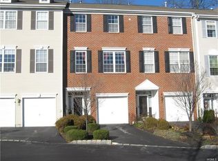 103 Meadow Ln, Nanuet, NY 10954