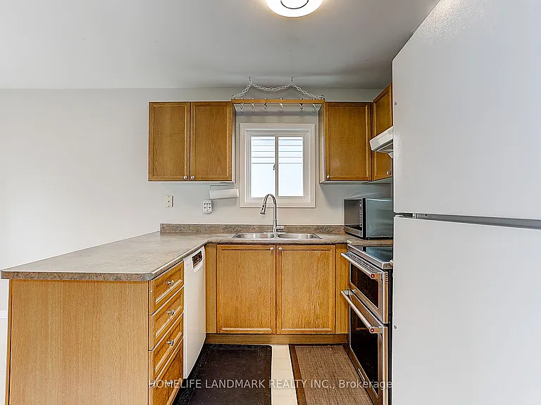 4 Sinden Dr — Photo 11