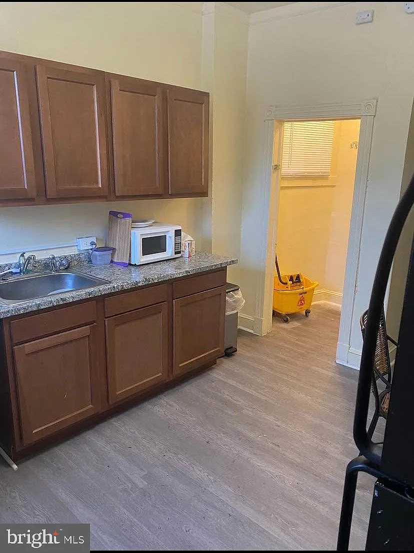 1 bed, 1336 sqft, $600 — Photo 3
