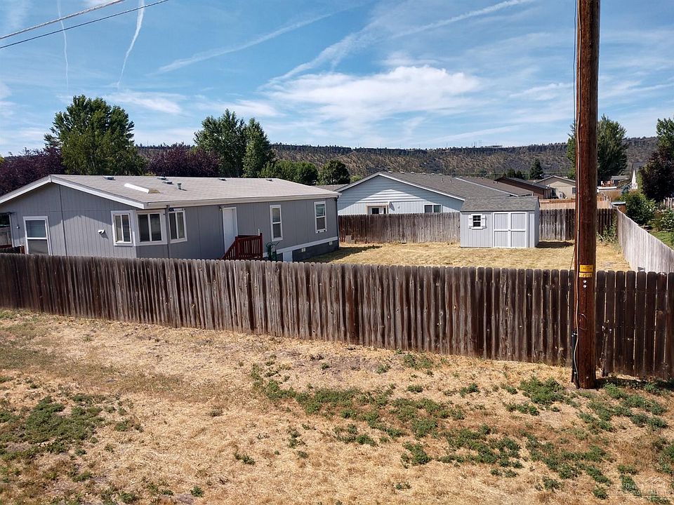 1st image of 2325 NW McDougal Ct
