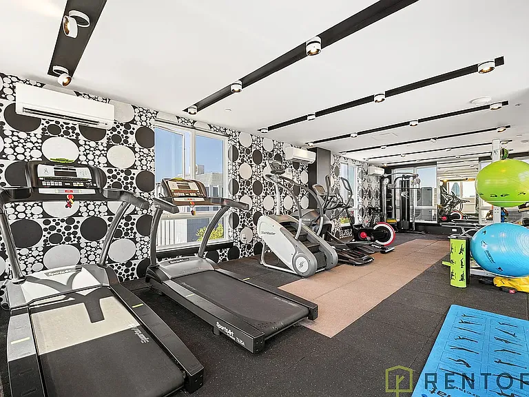 58 Palmetto St #506B — Photo 6
