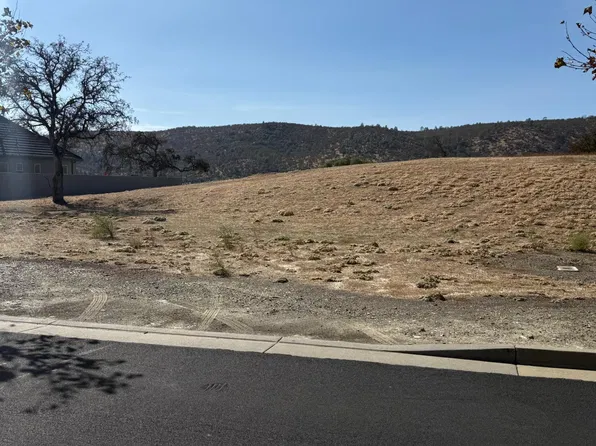 1960 Oak Creek Dr, Copperopolis, CA 95228