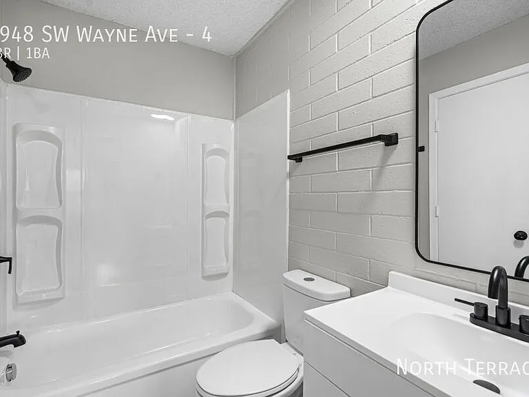 Hillstone Apartments — Photo 31