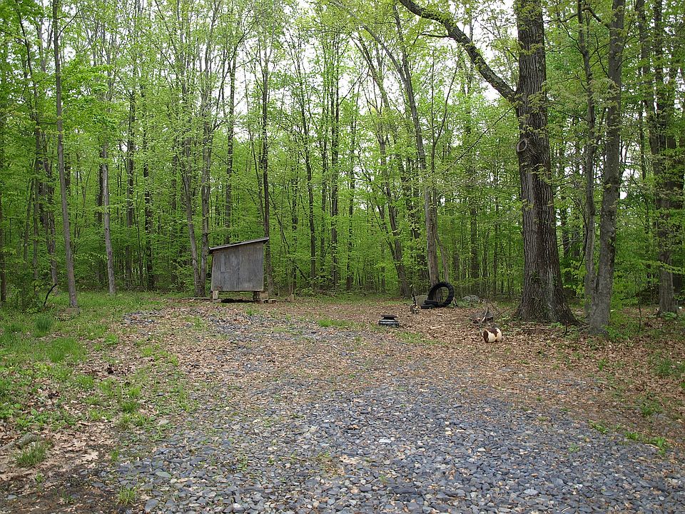 1st image of 101 Shady Ln #2