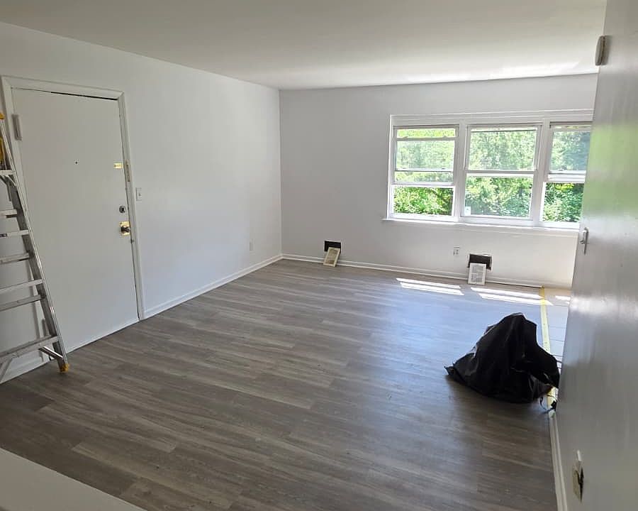 1st image of 1251 Milton Pl APT 3B
