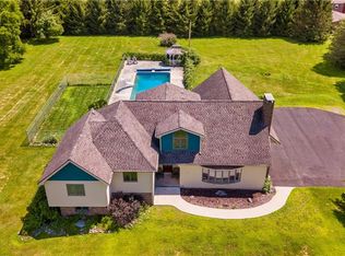 252 Rockland Rd, Roscoe, NY 12776