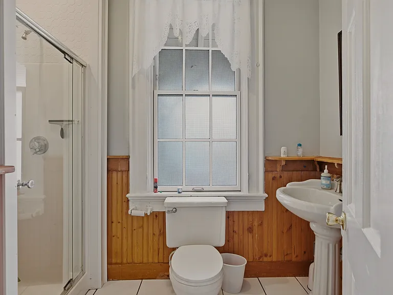 92 Pelham St #1 — Photo 21
