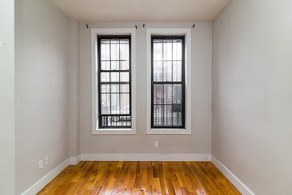 Rented by Nooklyn NYC LLC | media 76