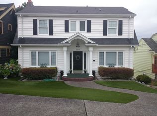 6919 Heights Pl SW, Seattle, WA 98136