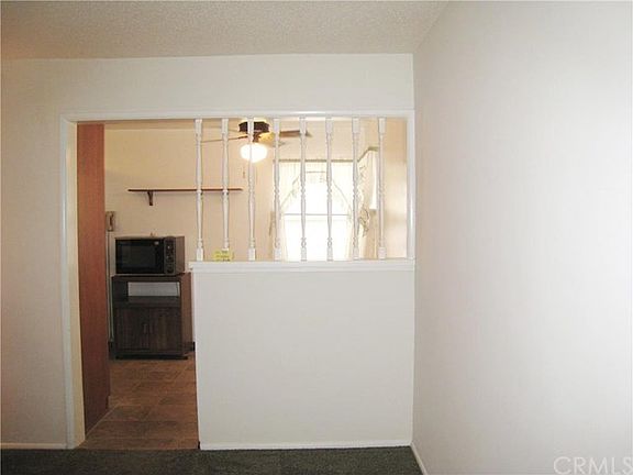 Divider from the Living Room to the Dining Area