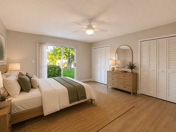 3rd image of 10 NE 188th St #25