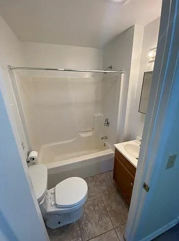 238 Genesee St #A — Photo 5