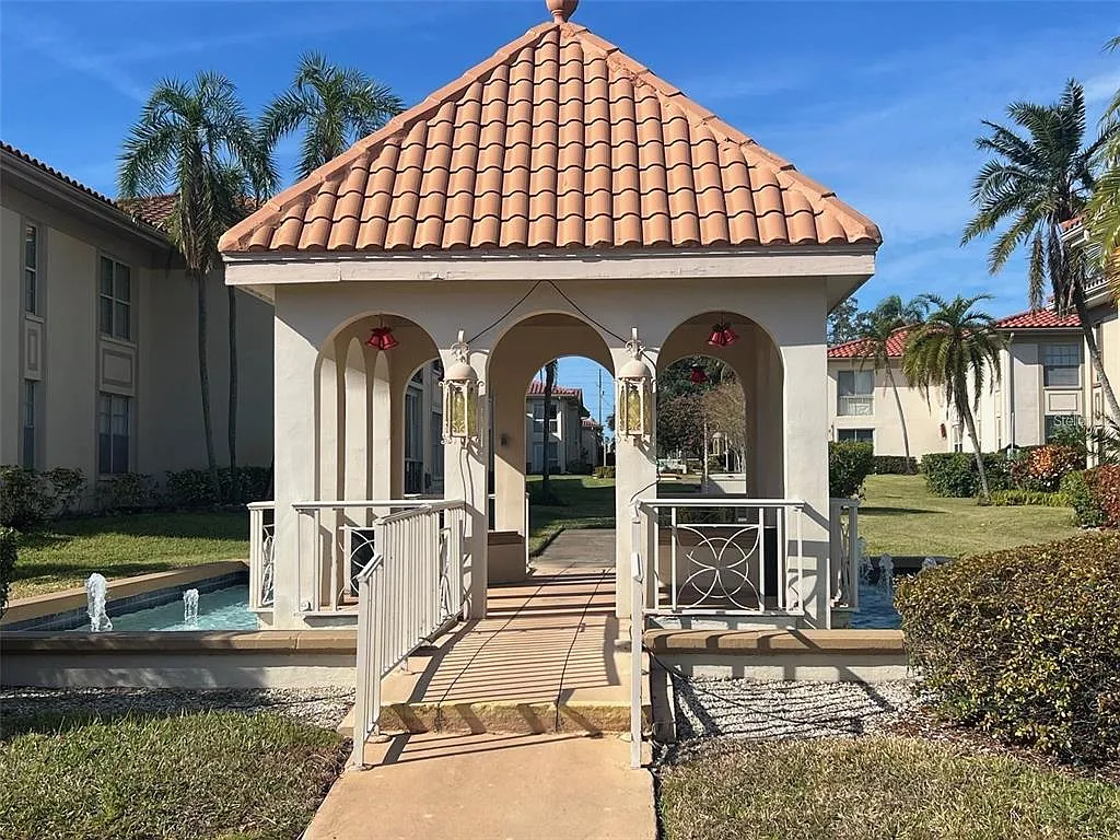 1 bed, 1.0 bath, 875 sqft, $1,500 — Photo 3