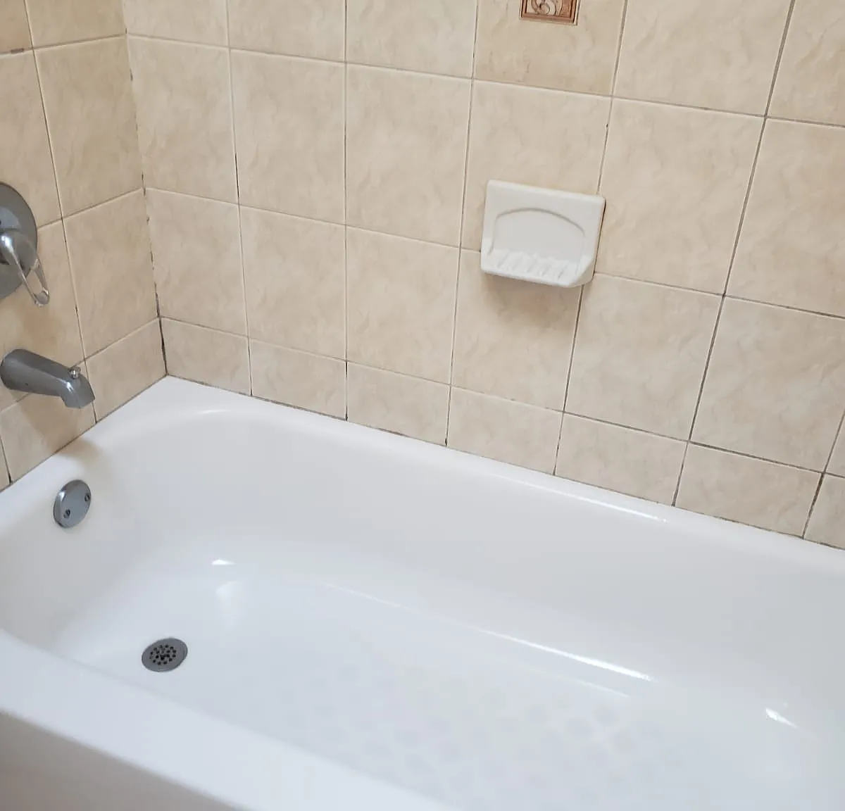 3 bed, 1420 sqft, $3,500 — Photo 3