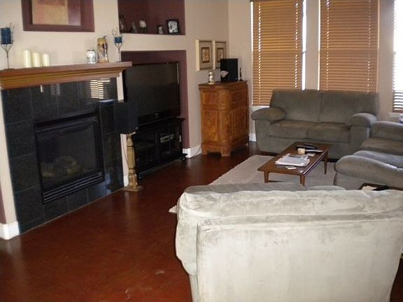 Living Room with Fireplace