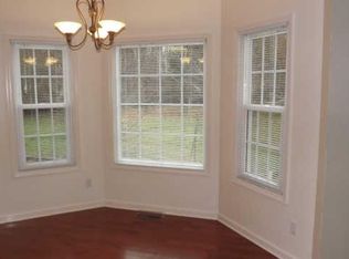 4695 Smiley Rd, Chapel Hill, TN 37034