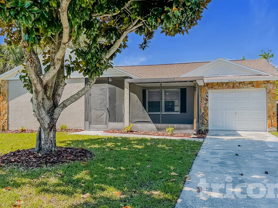 3154 Macdonald Dr