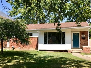 1125 Woodlawn Ave, Royal Oak, MI 48073