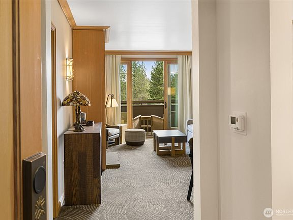 4th image of 3600 Suncadia Trail #3054