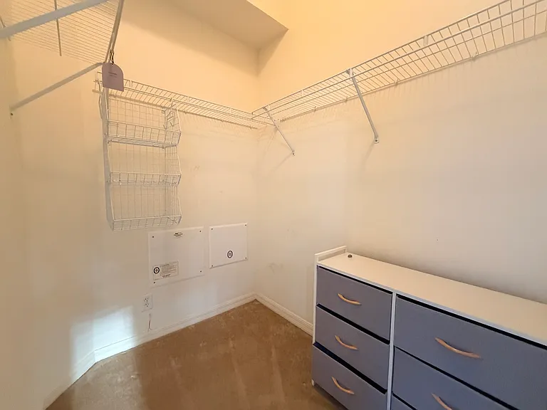 4212 Bismarck Palm Dr — Photo 25