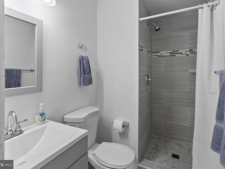 8113 Loving Forest Ct — Photo 28