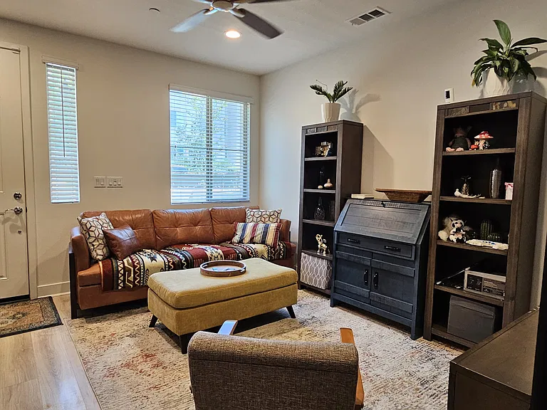 392 S Auburn Heights Ln — Photo 30