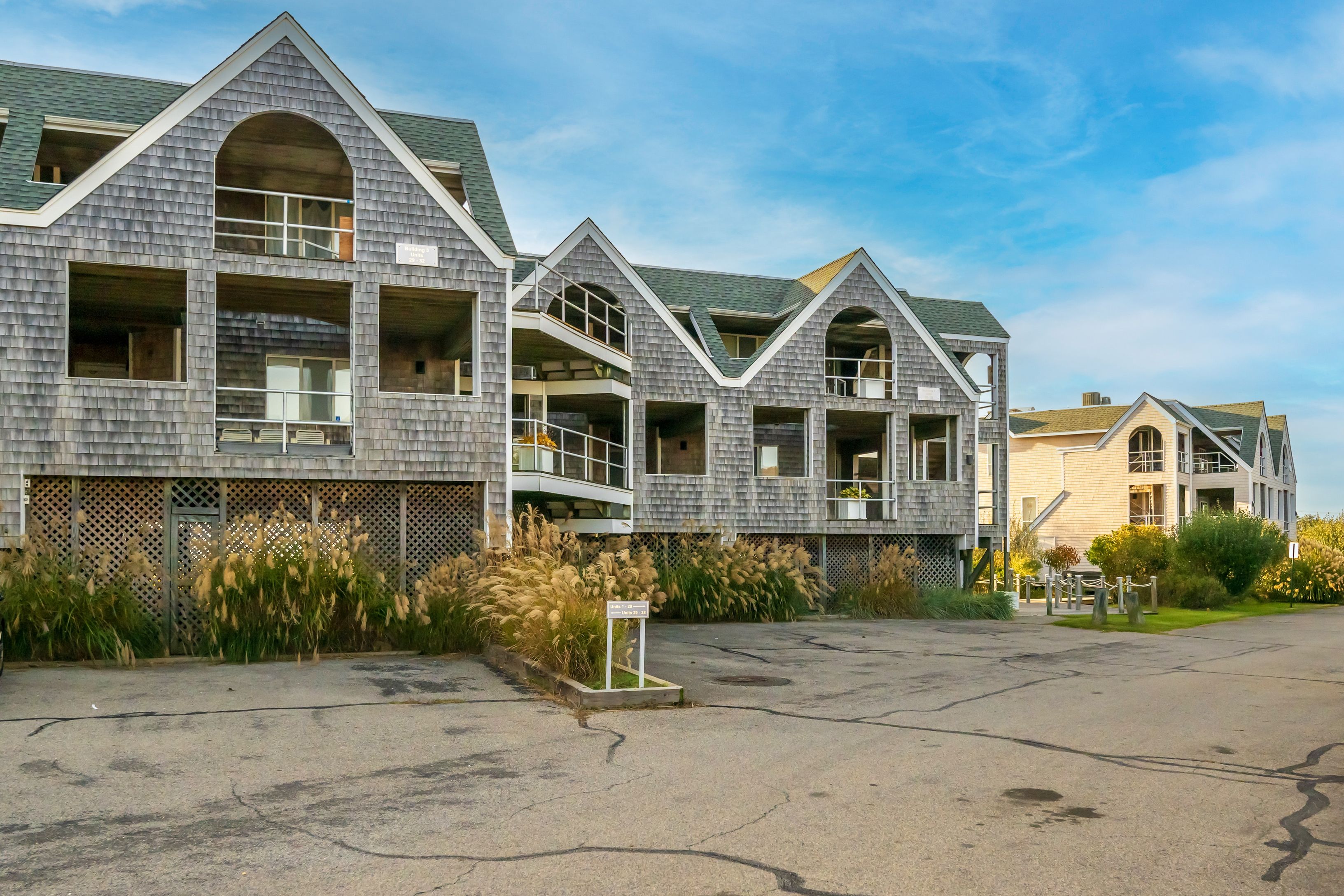 23 Fort Pond Rd Unit 31, Montauk, NY 11954 Out East