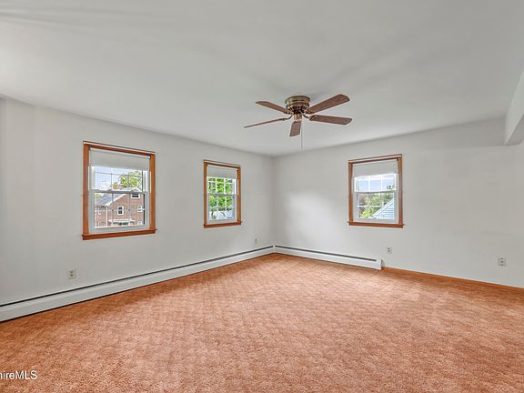 5th image of 25 Brighton Ave