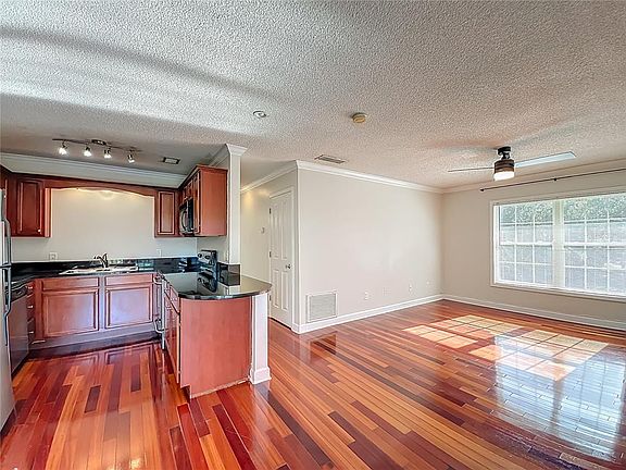 5th image of 4864 Conway Rd APT 120