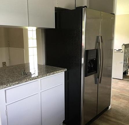 3rd image of 3309 Debbie Dr