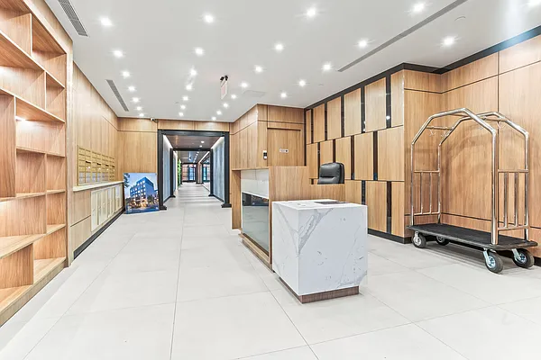 Rented by Compass | media 22